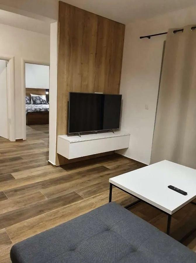 Homestay Apartmani Dujo Turanj