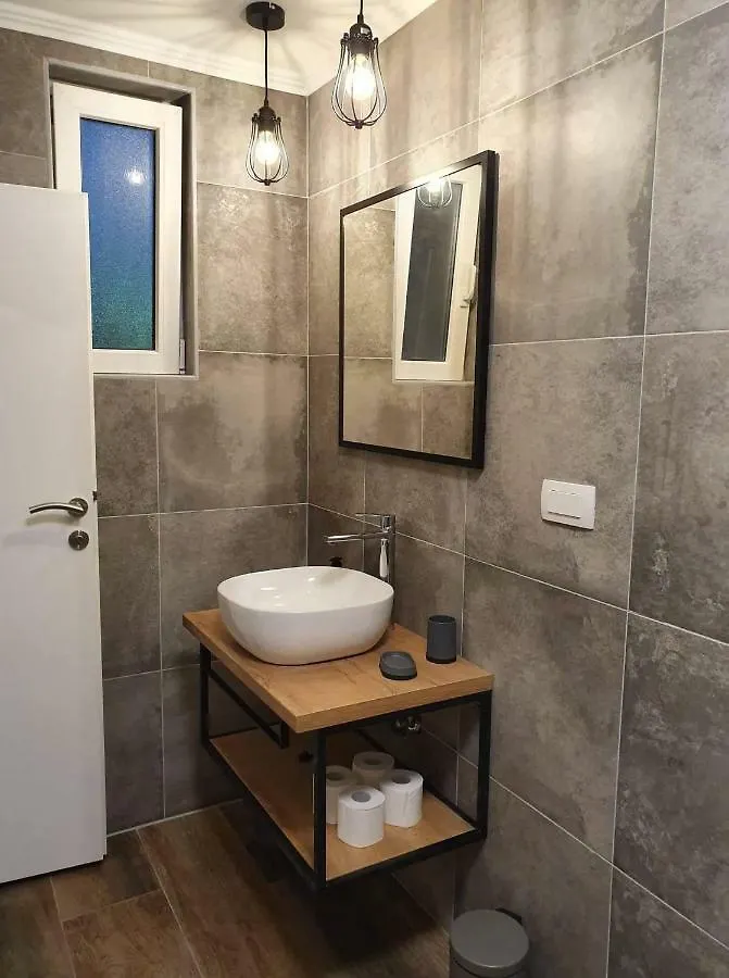 Apartmani Dujo Turanj Homestay