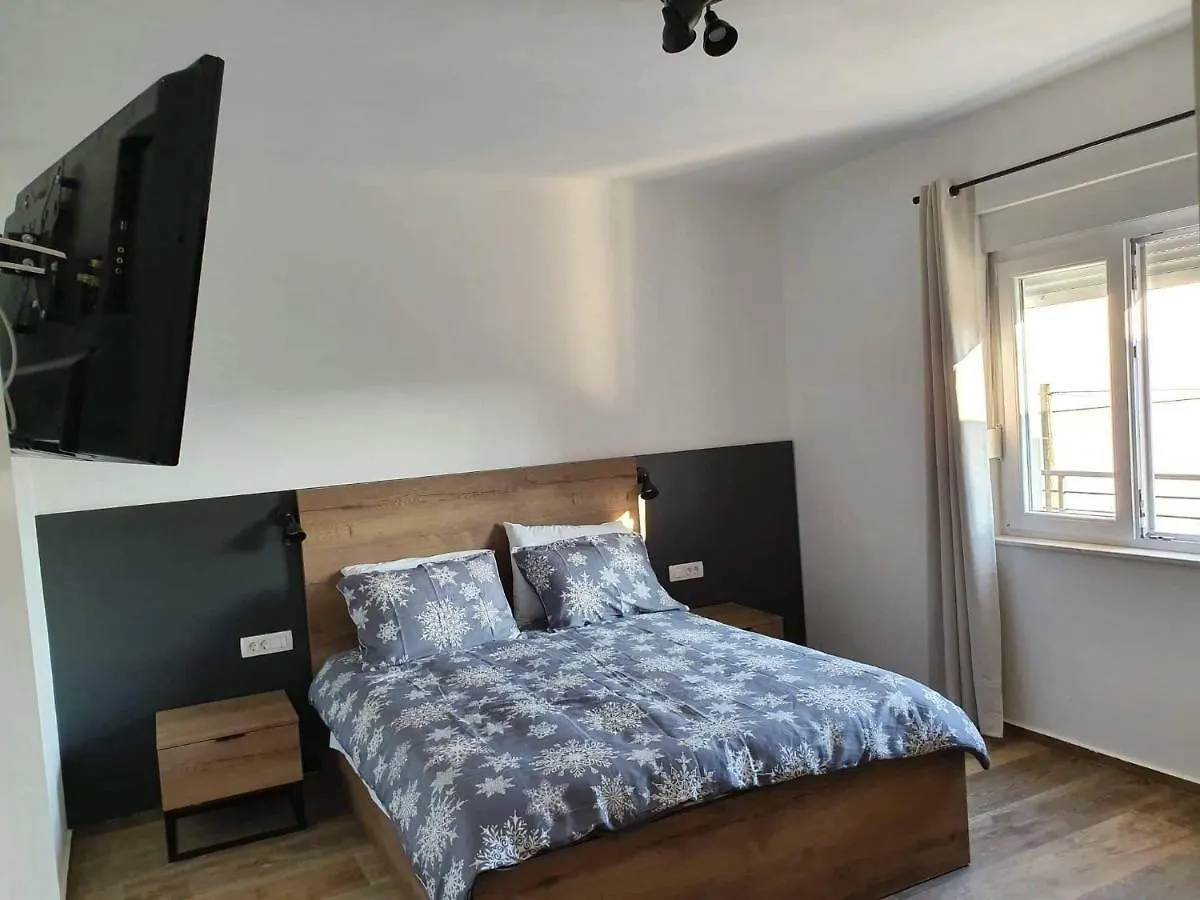 Apartmani Dujo Turanj